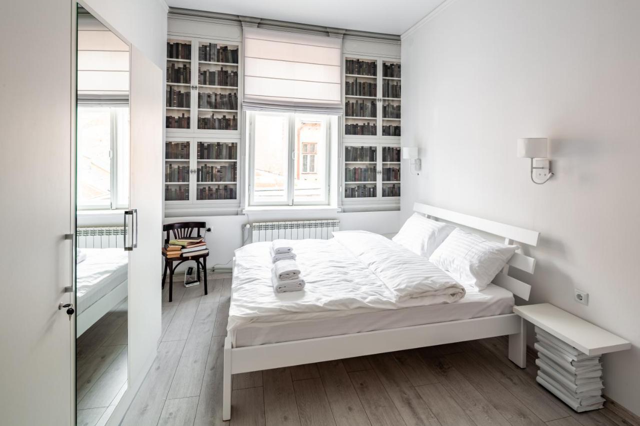 Bookinist Apartment リヴィウ エクステリア 写真